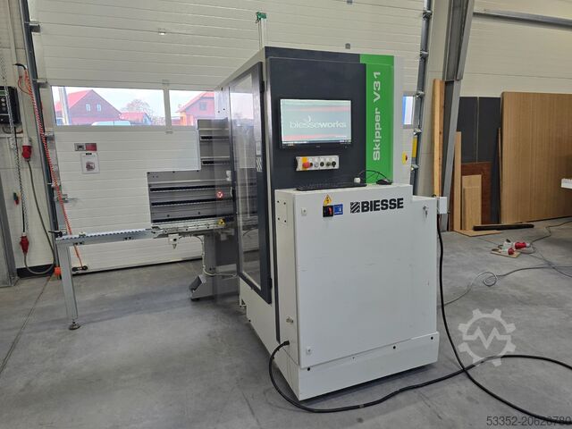 Through-feed machining center Biesse Skipper V31