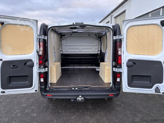 Skriňová dodávka Renault Trafic 2.0 Blue DCI*Klima*Temp*40Tkm*1.H