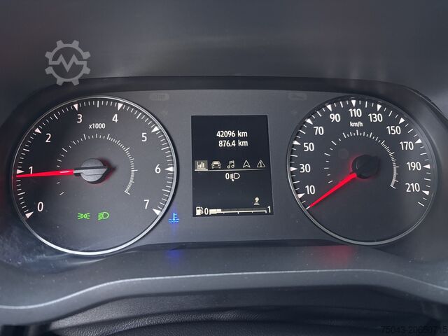 Skriňová dodávka Renault Trafic 2.0 Blue DCI*Klima*Temp*40Tkm*1.H