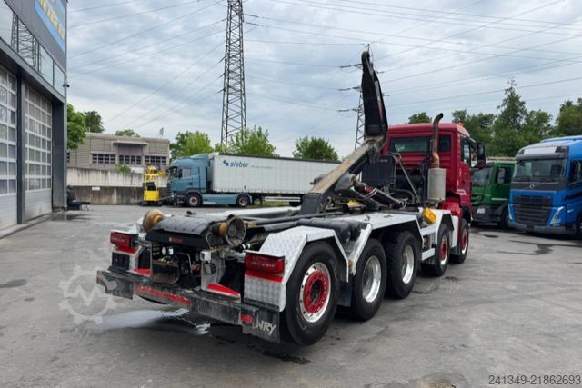 Roll-off tipper truck MAN TGS 35.480 10x4 Hiab 26T
