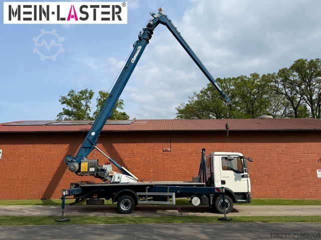 Truck-mounted crane van MAN 8.180  Cormach 23000 36-3  32 Meter Montagekran