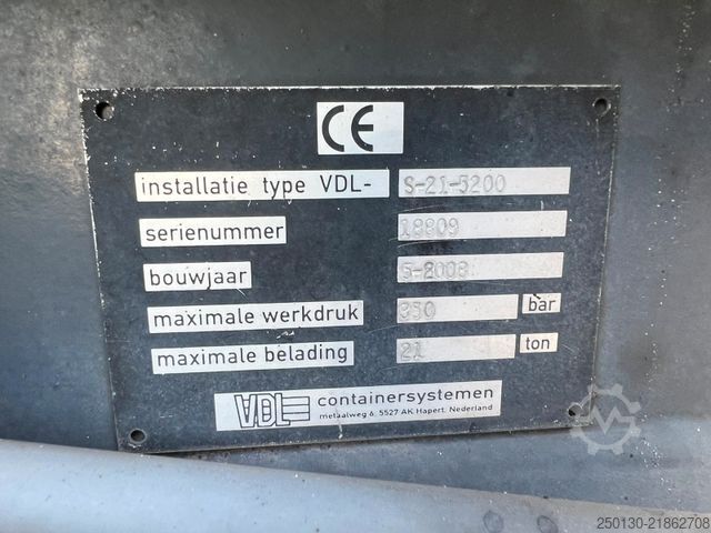 Autocamion cu cârlig pentru containere DAF CF 250 VDL-Abrollkipper mit Planenaufbau u. LBW