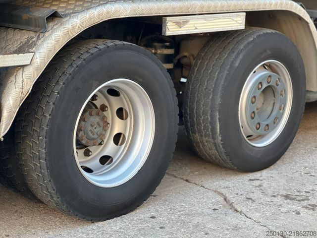 Autocamion cu cârlig pentru containere DAF CF 250 VDL-Abrollkipper mit Planenaufbau u. LBW