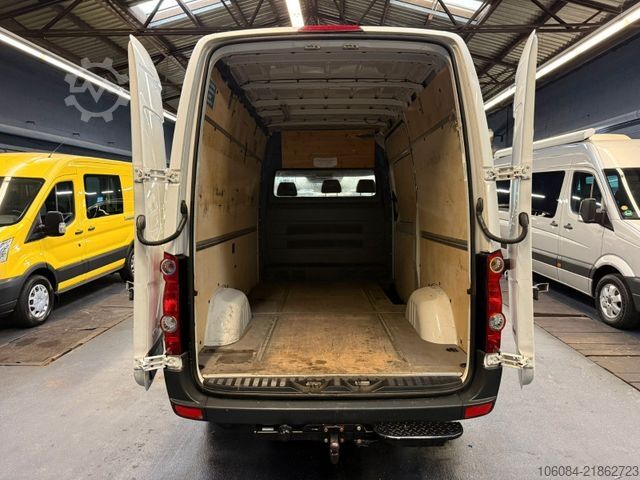 شاحنة بانل VOLKSWAGEN Crafter Kasten L2H2 Klima Tempomat AHK 2.Hand