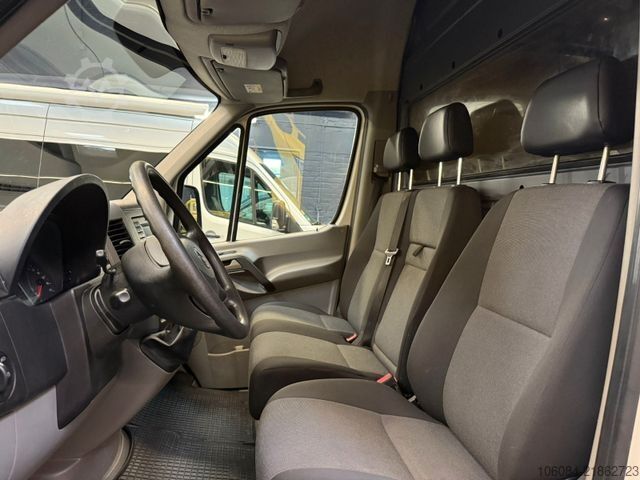 شاحنة بانل VOLKSWAGEN Crafter Kasten L2H2 Klima Tempomat AHK 2.Hand