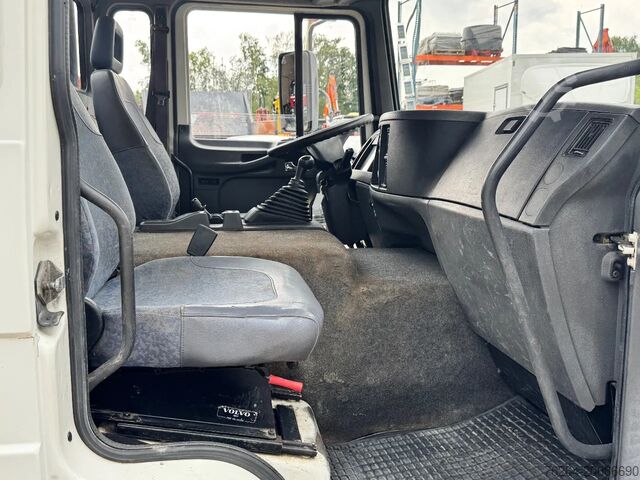 Systém hákového ramena Volvo FL220 19t HAAKSYSTEEM+LAADKRAAN