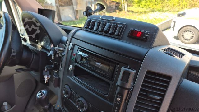 Minibus MERCEDES-BENZ Sprinter 516 Heckniederflur City Schlafsessel
