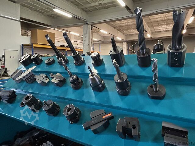 เครื่องกลึง CNC HURCO TM8 cnc lathe