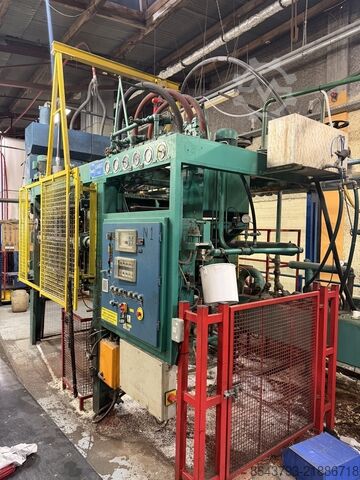 เครื่องฉีดพลาสติก E.A HEITZ (GERMANY) HE 1280 - TOWER HYDRAULIK