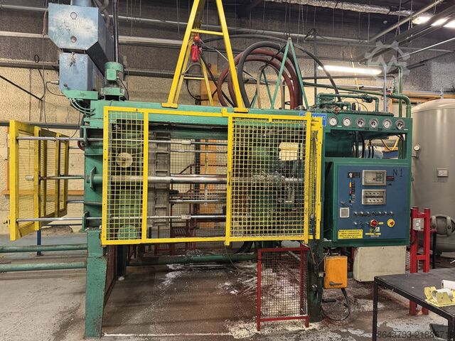 เครื่องฉีดพลาสติก E.A HEITZ (GERMANY) HE 1280 - TOWER HYDRAULIK