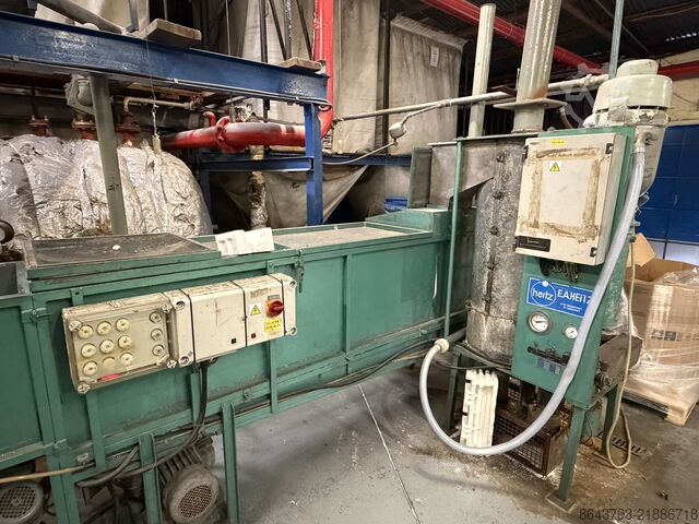 เครื่องฉีดพลาสติก E.A HEITZ (GERMANY) HE 1280 - TOWER HYDRAULIK