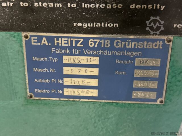 เครื่องฉีดพลาสติก E.A HEITZ (GERMANY) HE 1280 - TOWER HYDRAULIK