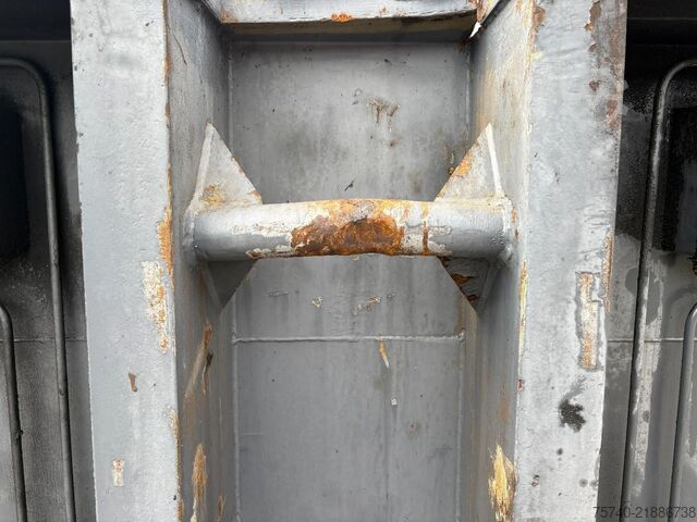Kontena skip Vossebelt container  + BOVEN KLEPPEN + 20 m3