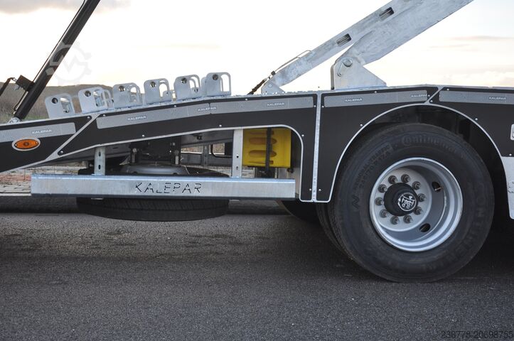 Polpriklopnik za prevoz avtomobilov KALEPAR KLP 228V6M1-6er Autotransporterauflieger