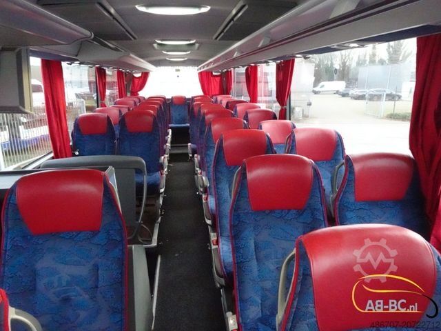 Motor coach MERCEDES-BENZ Tourismo RHD - 52 Sitze EURO 6