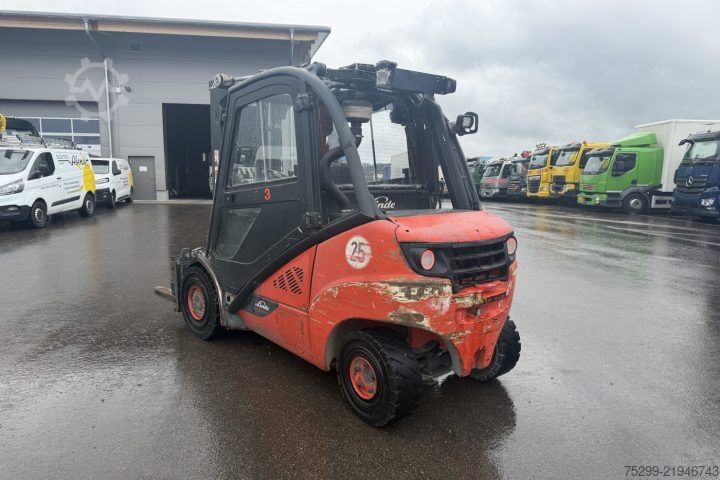 Šakinis krautuvas  H30D-02 Stapler /  Swiss-Vehicle