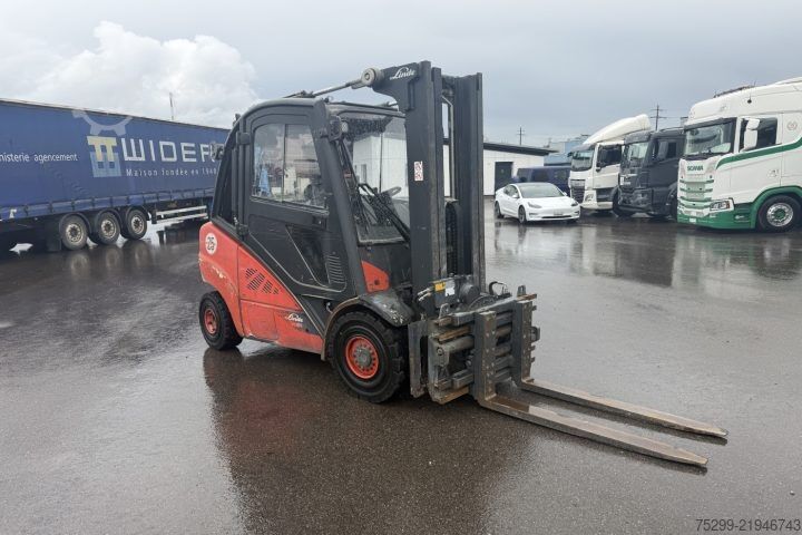 Šakinis krautuvas  H30D-02 Stapler /  Swiss-Vehicle