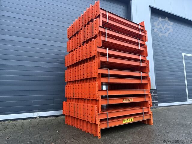 উচ্চ উপসাগর গুদাম তৃণশয্যা আলনা ট্র্যাভার্স SSI Schäfer PR600 / INP: 80 x 42 mm lichte Weite: 1.200 mm