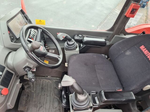 Teleskooppinen käsittelijä käännettävissä Manitou MRT 3050 Privilege