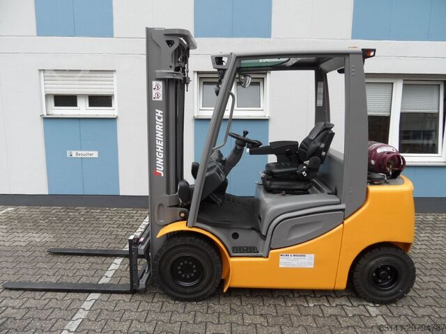 LPG Forklifts Jungheinrich TFG 425s - Beleuchtung - Dachscheibe