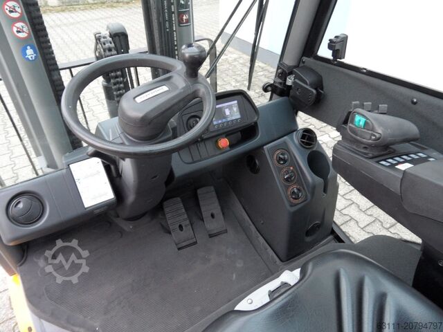 Diesel Forklift Jungheinrich DFG 425s - Triplex - Kabine mit Heizung