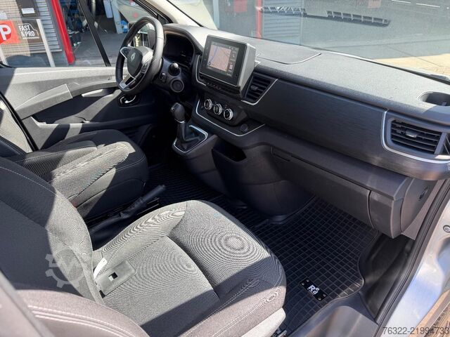Furgon blaszak Renault TRAFIC EXCLUSIVE VAN CREW E6 L2H1 2.0L 170 PK D...