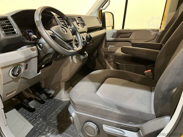Furgon blaszak Volkswagen Crafter 35 2.0 TDI L3H2 140 PK / Euro 6 / 3.000...