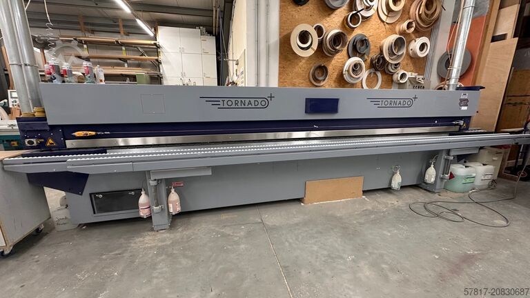 Máy dán cạnh Ott Tornado+