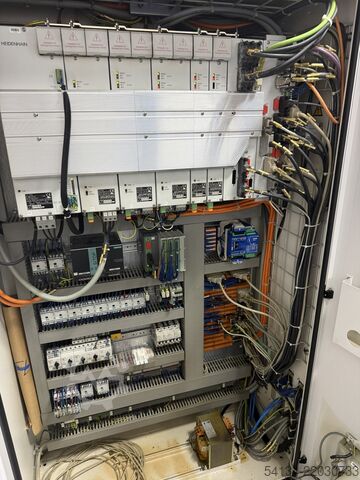 Vertikales Bearbeitungszentrum Mikron Mikron UCP 600 Vario 5-Achs BAZ