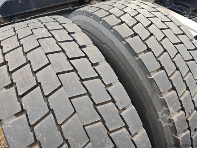 Tractora standard RENAULT T520 High Edition Show Truck Vollausstatt.