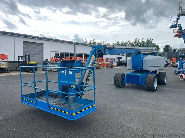 Scharnierende telescopische hoogwerker Genie Z80/60 diesel 4x4x4 26m - 1881