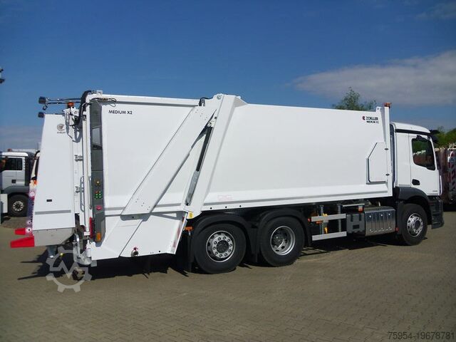 Camion dei rifiuti Mercedes-Benz Actros 2536 L 6x2 / Zöller Medium X2 22