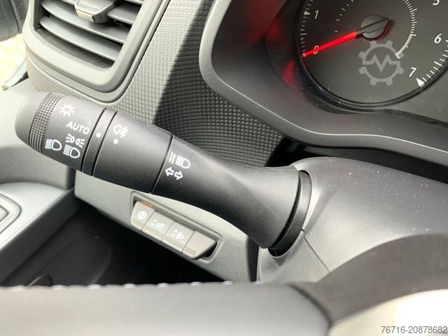 شاحنة بانل RENAULT Trafic KOMFORT L1H1 2,8t BLUE dCi 130 KLIMA+DAB+