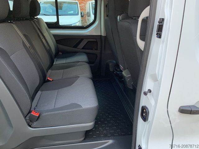 شاحنة بانل RENAULT Trafic DOKA KOMFORT L2H1 3,0t dCi 130 KAMERA+LED