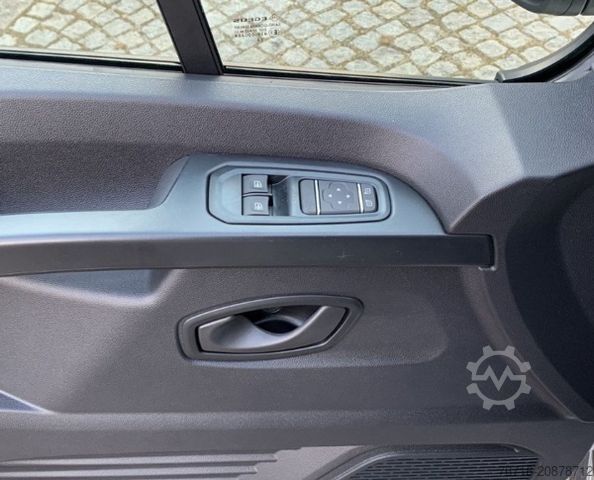 شاحنة بانل RENAULT Trafic DOKA KOMFORT L2H1 3,0t dCi 130 KAMERA+LED