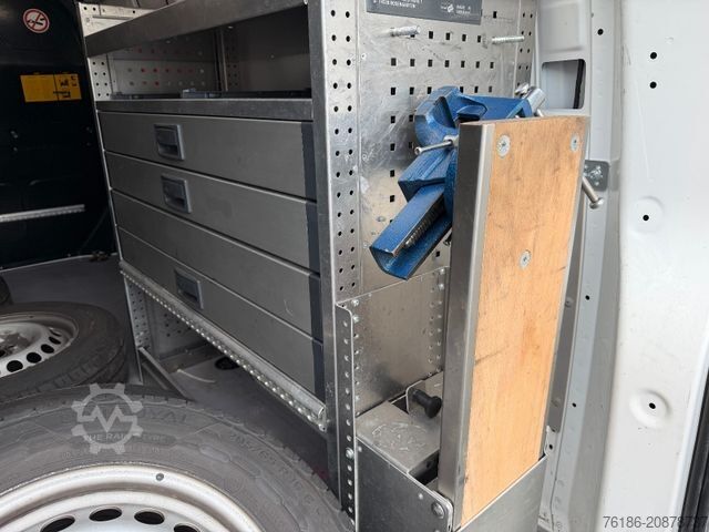 Pallbíll VOLKSWAGEN T6 Transporter 2.0 TDI Kasten lang Navi