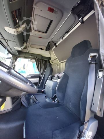 Truk bak datar dengan terpal MAN TGM 15.290 BL Curtainside-Edscha, 1.Hand