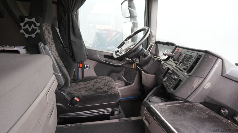 标准-SZM Scania R 450 tractor unit with Retarder