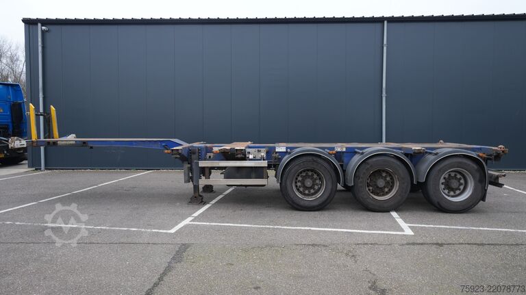 نقل الحاويات D-tec FT-43-03-V Flexitrailer multi container chassis...