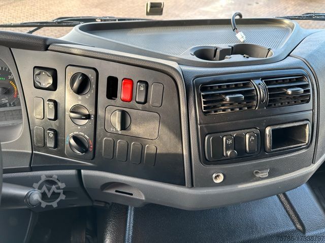 LKW mit Pritsche (offen) MERCEDES-BENZ Atego 1223 BL 7.2m Pritsche/Atlas Kran/AC/2x AHK