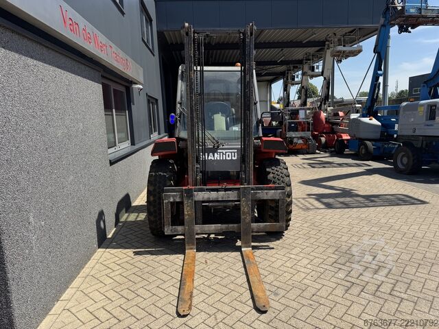 Manitou MC30-2 オフロードフォークリフト 4x2 Duplo 370 サイドシフト 5290時間 Perkins ディーゼル 2002年 MANITOU MC30-2  Ruwterrein heftruck 4x2 Duplo 370 sideshift 5290UUR Perkins DIESEL 2002