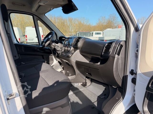 висок и дълъг фургон Fiat Ducato L4H2 180 LED Kamera Klima