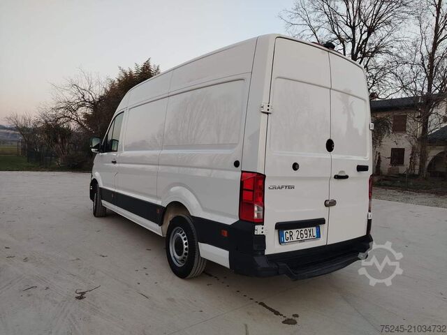 Fourgon tôlé VolKSWAGEN CRAFTER 30 2.0 TDI 150 CV PLTM
