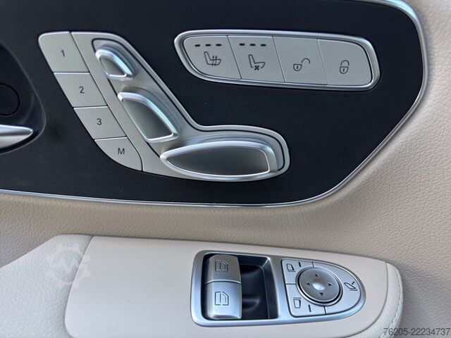 Minibus Mercedes-Benz EQV 300 AVANTGARDE Lang 360 ACC AUT Bel.Sitz LED