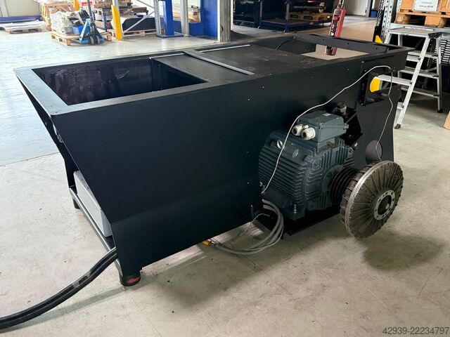 Wood shredder Rößler MHR 830-2-37 KW