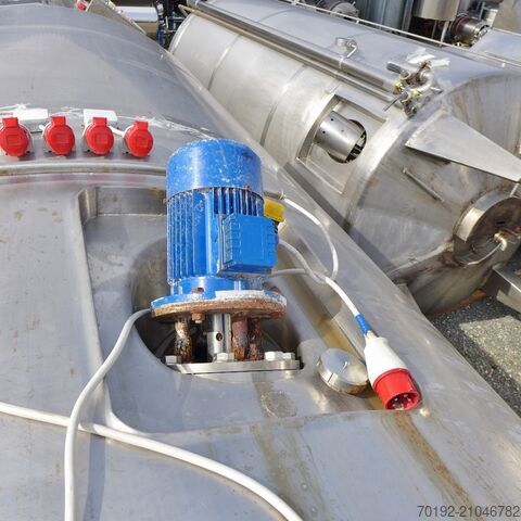 15000 Liter isolierter Behälter aus V2A mit seitlichem Propellerrührwerk Ahlborn 8614