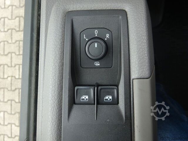 Panel van VOLKSWAGEN Crafter Kasten 35 TDI Autm. VA Trendline 177PS