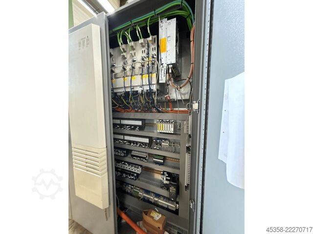 مركز تصنيع CNC للخراطة والتفريز DMG MORI GMX 200 linear