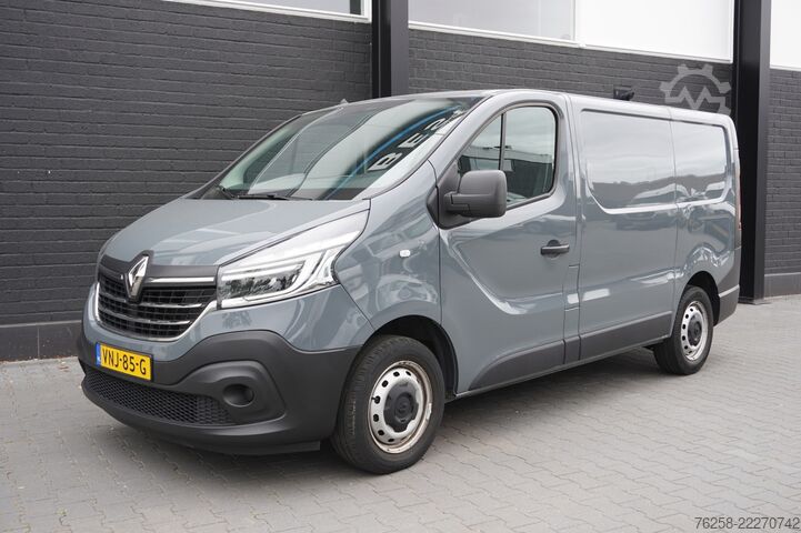 Varebil Renault Trafic 2.0 dCi 120PK - EURO 6 - Airco - Navi - ...