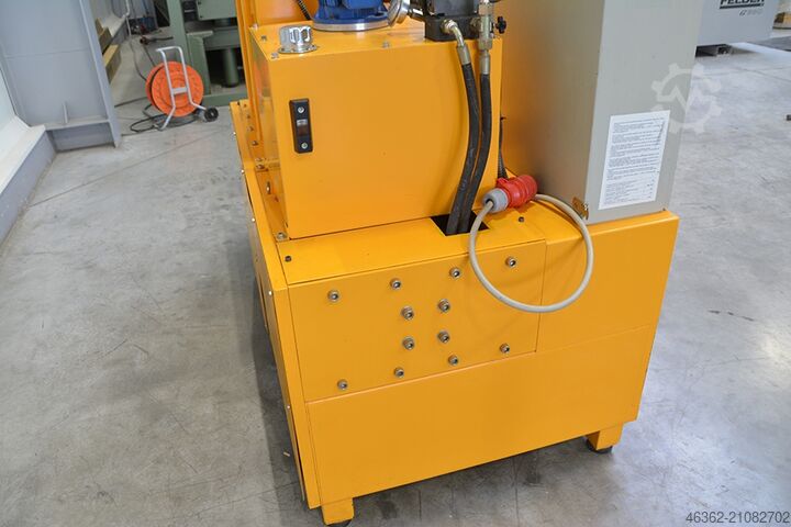 Medienos smulkintuvas POR RĘBAK